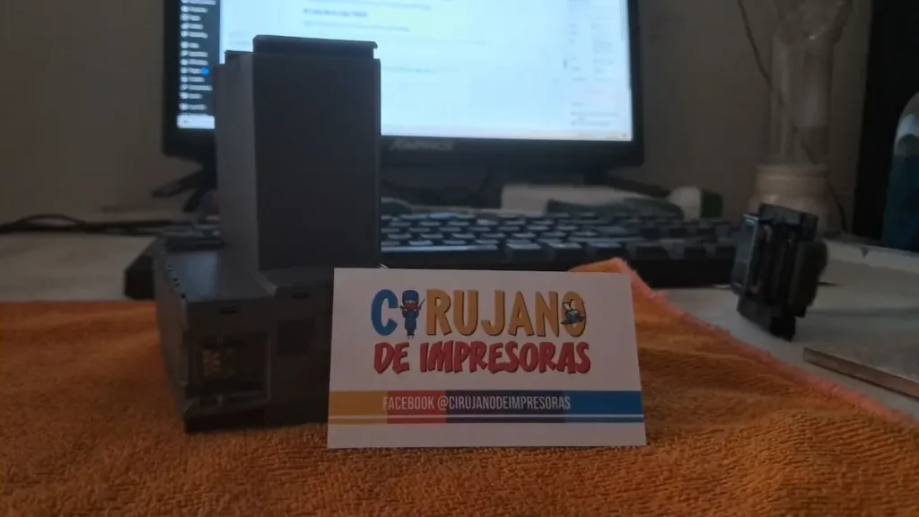 Caja de mantenimiento Epson T04D1